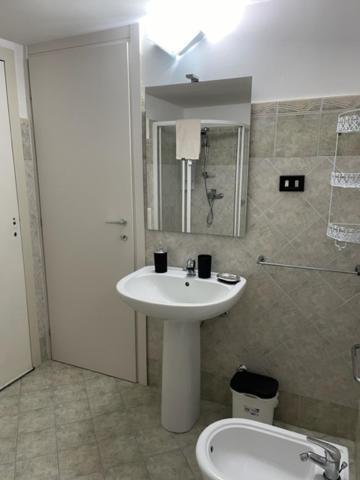 Dimora Nonna Ada Panzió Aradeo Kültér fotó